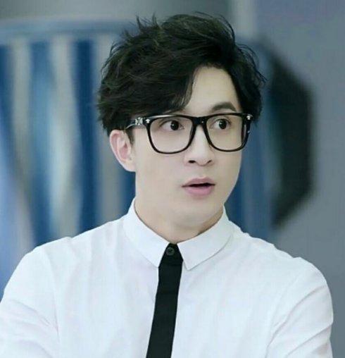 明星娱乐大爆料杜淳是谁,揭秘明星娱乐大爆料背后的真相 第3张 明星娱乐大爆料杜淳是谁,揭秘明星娱乐大爆料背后的真相 第3张